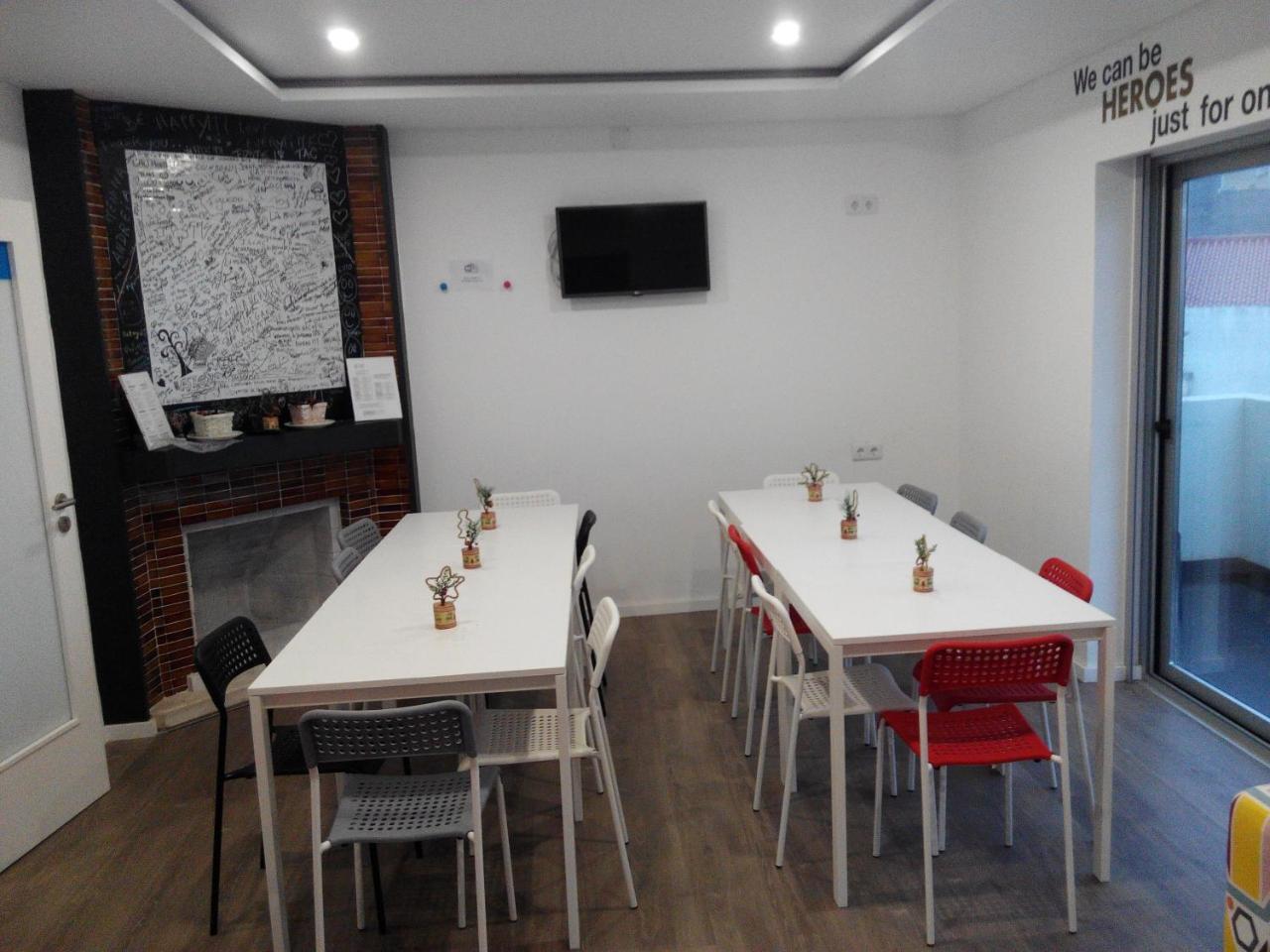 Uau Hostel Figueira da Foz Eksteriør bilde